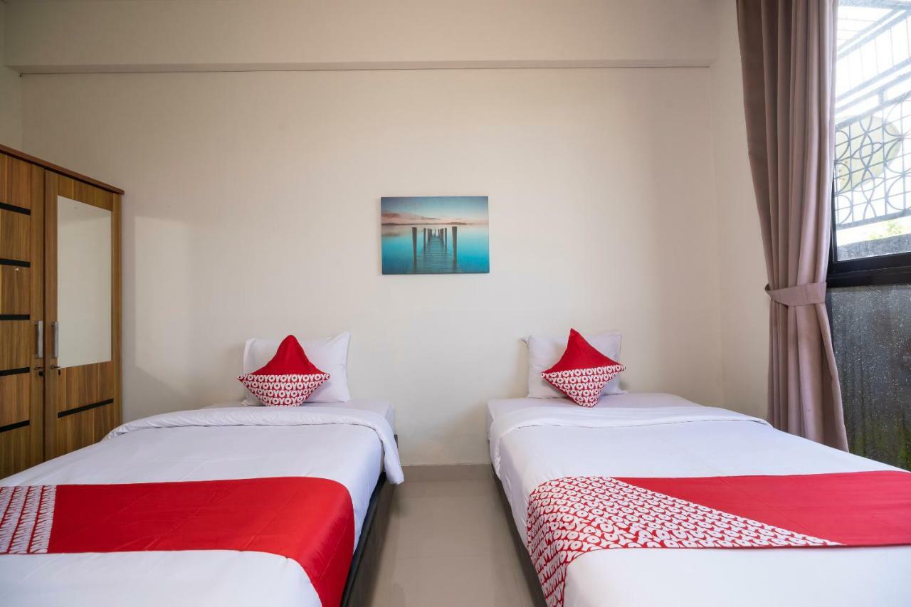 Oyo 697 Olivia Inn Denpasar レギャン エクステリア 写真