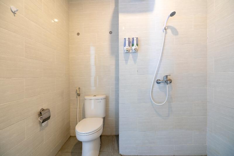 Oyo 697 Olivia Inn Denpasar レギャン エクステリア 写真